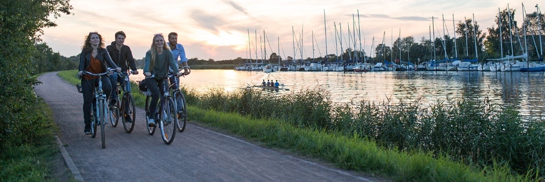 Heimathafen-2017_20170816__97B2680_TJ-Bühnenbild © Till Junker Bild