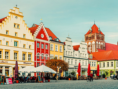 Marktplatz Greifswald 2019 (WallyPruss)_5 Bild