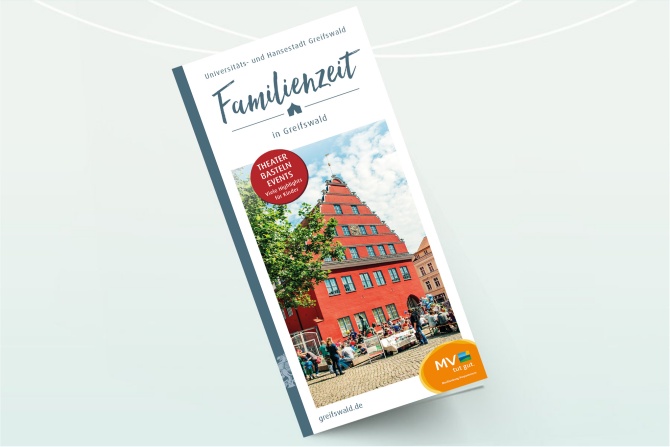 Flyer_Familienzeit_Greifswald_2026_Teaserbild © Wally Pruß Flyer Familienzeit