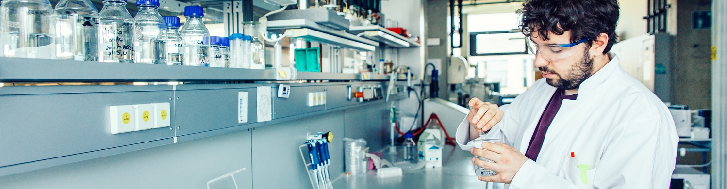 Wissenschaftler der Uni Greifswald im Labor © Wally Pruß Wissenschaftler der Uni Greifswald im Labor