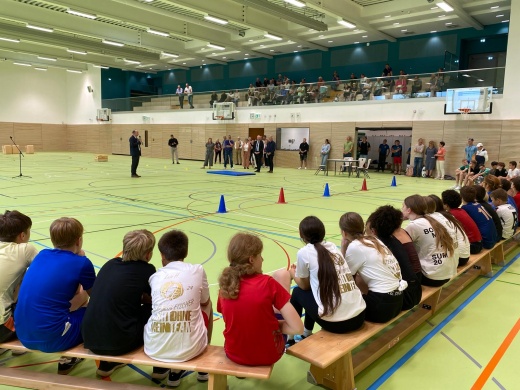 Sporthalle 2 in Schönwalde I © Pressestelle Feierliche Eröffnung der Sporthalle 2 vor vielen Gästen in der Halle