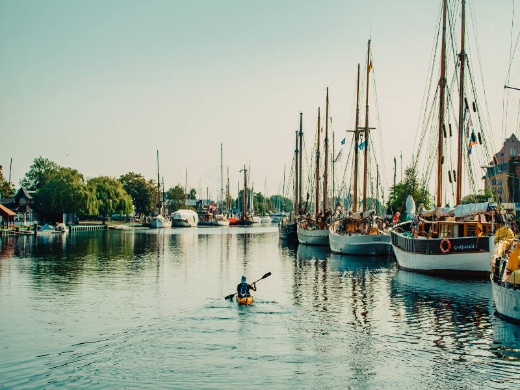 Paddeltour im Museumshafen © Wally Pruß Paddeltour im Museumshafen