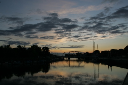 Ronald Abraham: Wolken im Wasser