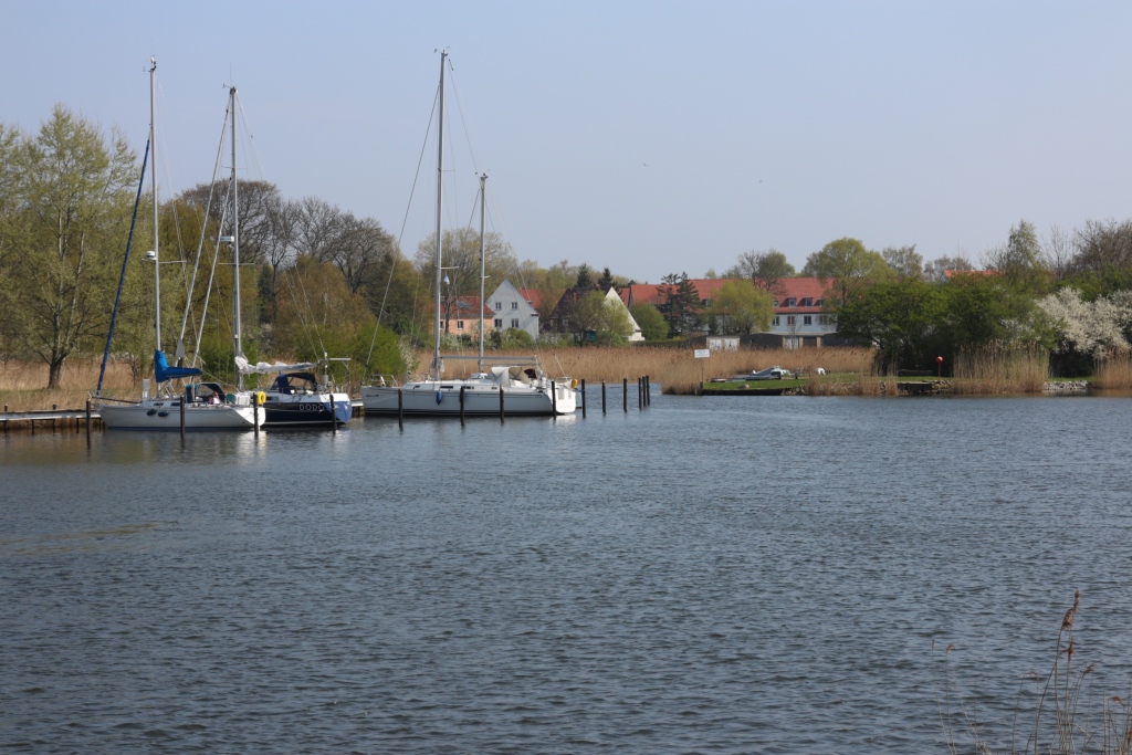 Heino Förste: Der Blick auf die Siedlung in Ladebow, aus dieser Richtung wohl selten fotografiert