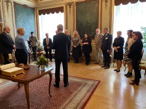 Mai 2022 Gäste des Nordischen Klangs, Foto Pressestelle (20) © Pressestelle Gäste des Nordischen Klangs werden im Trausaal empfangen