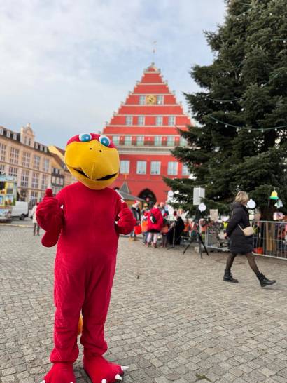 GrypsiWeihnachtsbaum schmücken2024 1